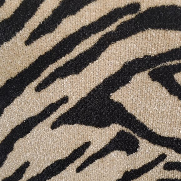 Vintage women's pullover sweater.  Size XL - Picture 3 of 9